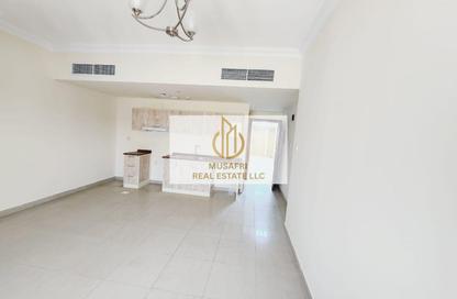 Apartment - Studio - 1 Bathroom for rent in Al Hafeet Tower 7 - Al Nahda - Sharjah