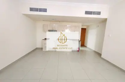 Apartment - 1 Bathroom for rent in Al Hafeet Tower 7 - Al Nahda - Sharjah Apartment - 1 Bathroom for rent in Al Hafeet Tower 7 - Al Nahda - Sharjah