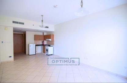 Apartment - Studio - 1 for rent in Lago Vista B - Lago Vista - Dubai Production City (IMPZ) - Dubai