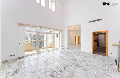 Apartment - 4 - 5 for rent in Al Sultana - Shoreline Apartments - Palm Jumeirah - Dubai