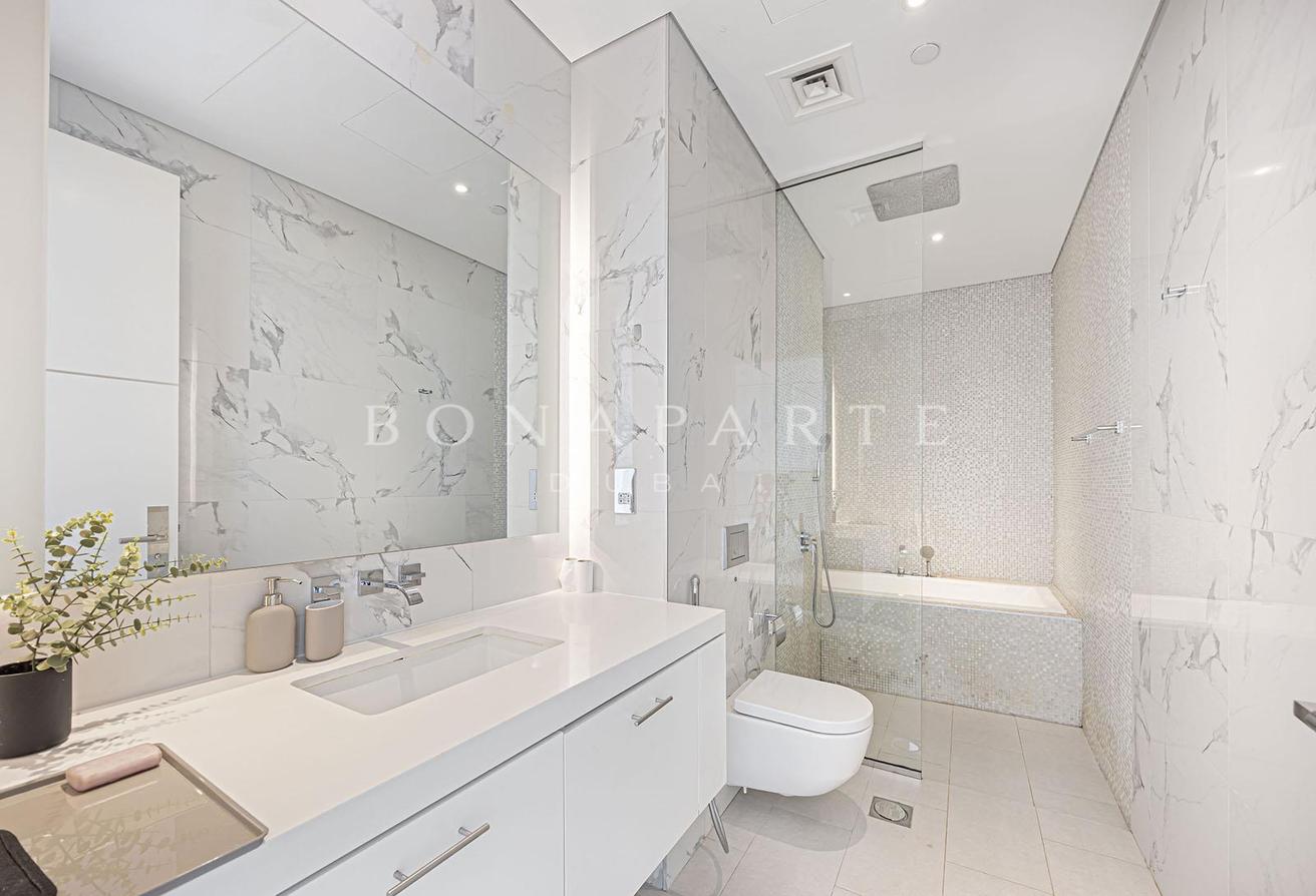 Botanical Sanctuary | Furnished | Vacant photo 19