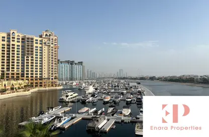 Apartment - Studio - 1 Bathroom for rent in Palm Views West - Palm Views - Palm Jumeirah - Dubai