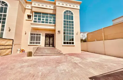 فيلا - 5 غرف نوم - 7 حمامات للايجار في مركز محمد بن زايد - مدينة محمد بن زايد - أبوظبي