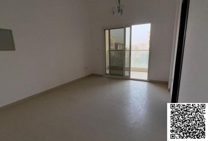 53185480 - Property Image 3