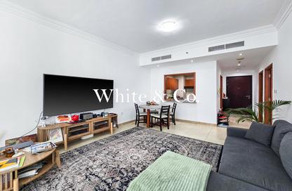 Apartment - 1 - 2 for rent in MAG 218 - Dubai Marina - Dubai