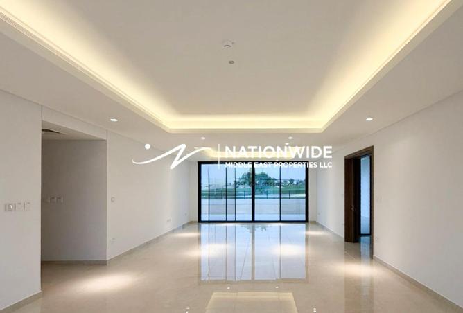 Vacant|Fantastic 5BR|Premium Layout|Golf Views — photo 2