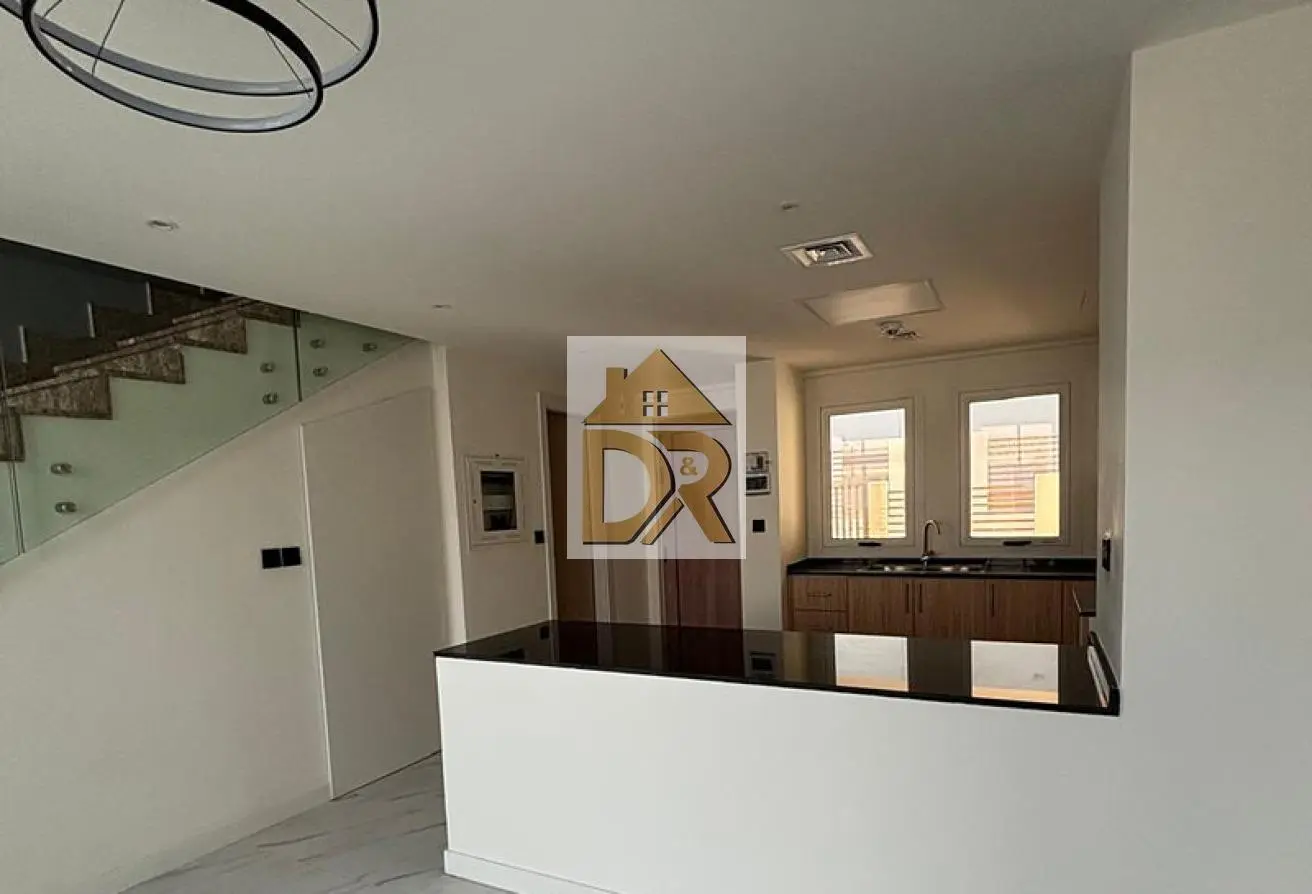 166995928 - Property Main Image
