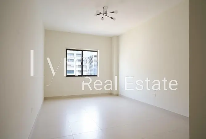 112311012 - Property Image 2
