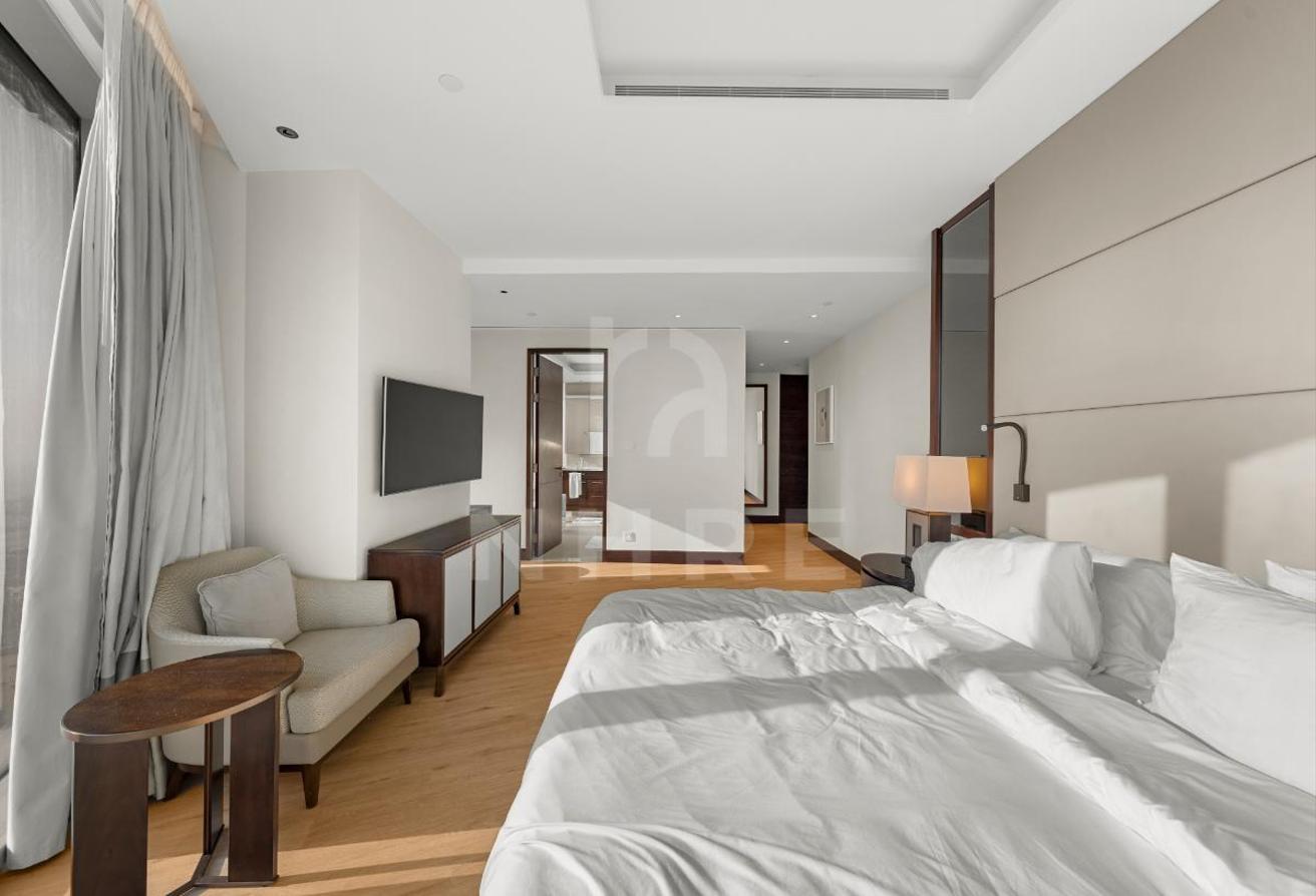 Furnished 5BR+Maids | Burj Khalifa View-High Floor photo 12