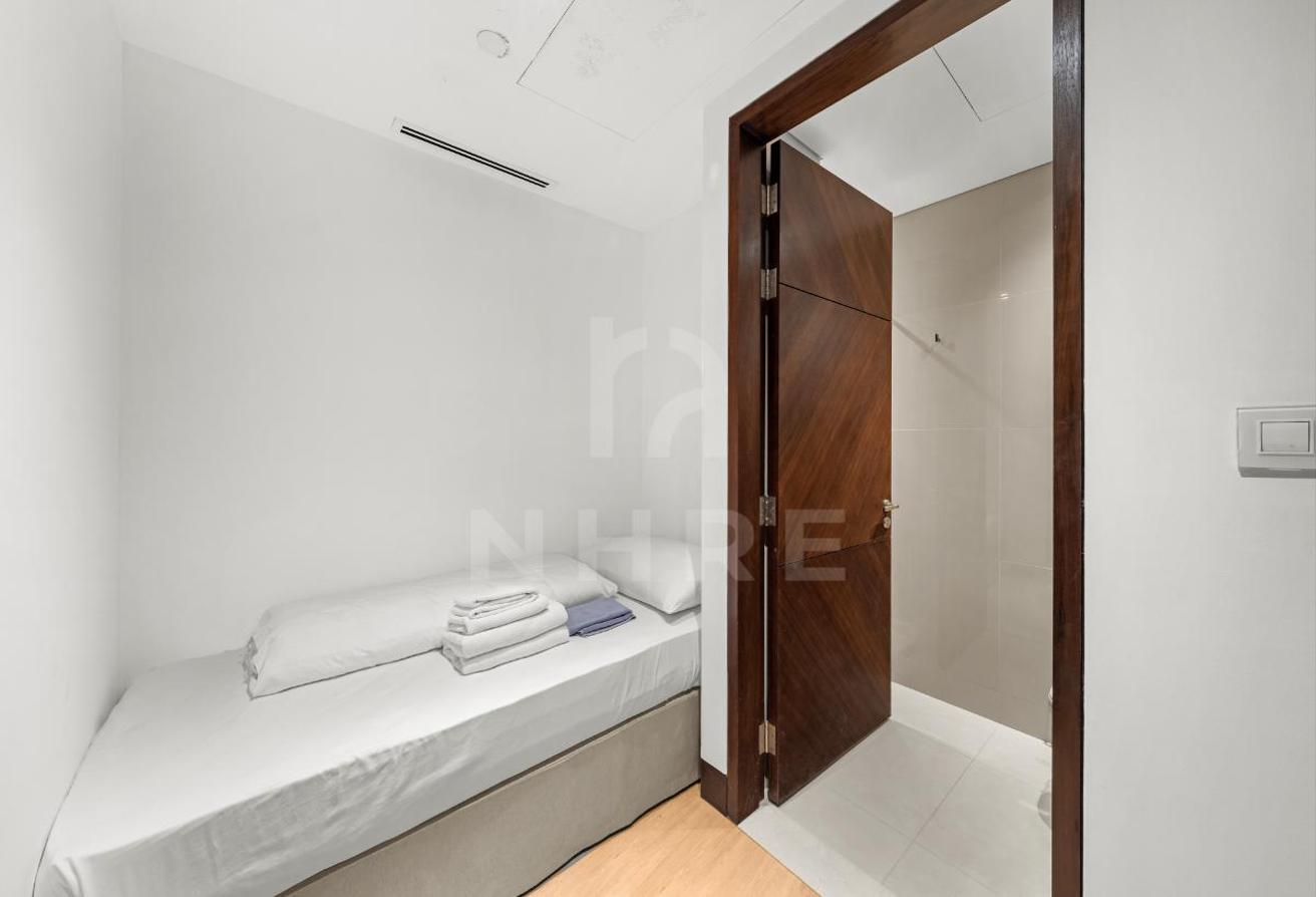 Furnished 5BR+Maids | Burj Khalifa View-High Floor photo 17