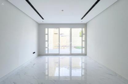 Villa - 5 Bedrooms - 6 Bathrooms for rent in Al Barsha 1 Villas - Al Barsha 1 - Al Barsha - Dubai Villa - 5 Bedrooms - 6 Bathrooms for rent in Al Barsha 1 Villas - Al Barsha 1 - Al Barsha - Dubai