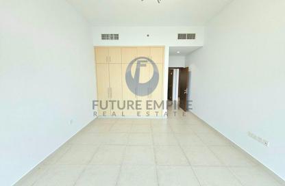 Apartment - 1 Bedroom - 2 Bathrooms for rent in Airport View Building - Al Garhoud - Dubai Apartment - 1 Bedroom - 2 Bathrooms for rent in Airport View Building - Al Garhoud - Dubai