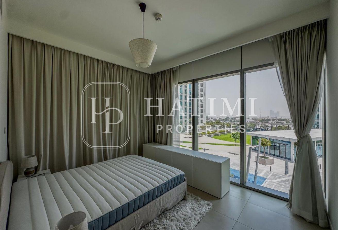 Luxury Furnished | Burj Khalifa & Community View photo 9