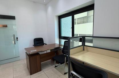 Office Space - Studio - 2 Bathrooms for rent in Hamdan Street - Abu Dhabi