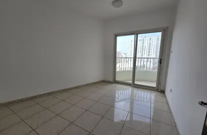 Apartment - 1 Bedroom - 1 Bathroom for rent in Rolla Square - Rolla Area - Sharjah