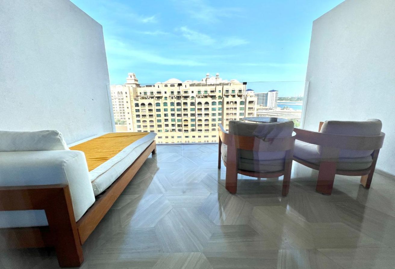 Studio hotel apartment in Five Palm Jumeirah, Palm Jumeirah: 16