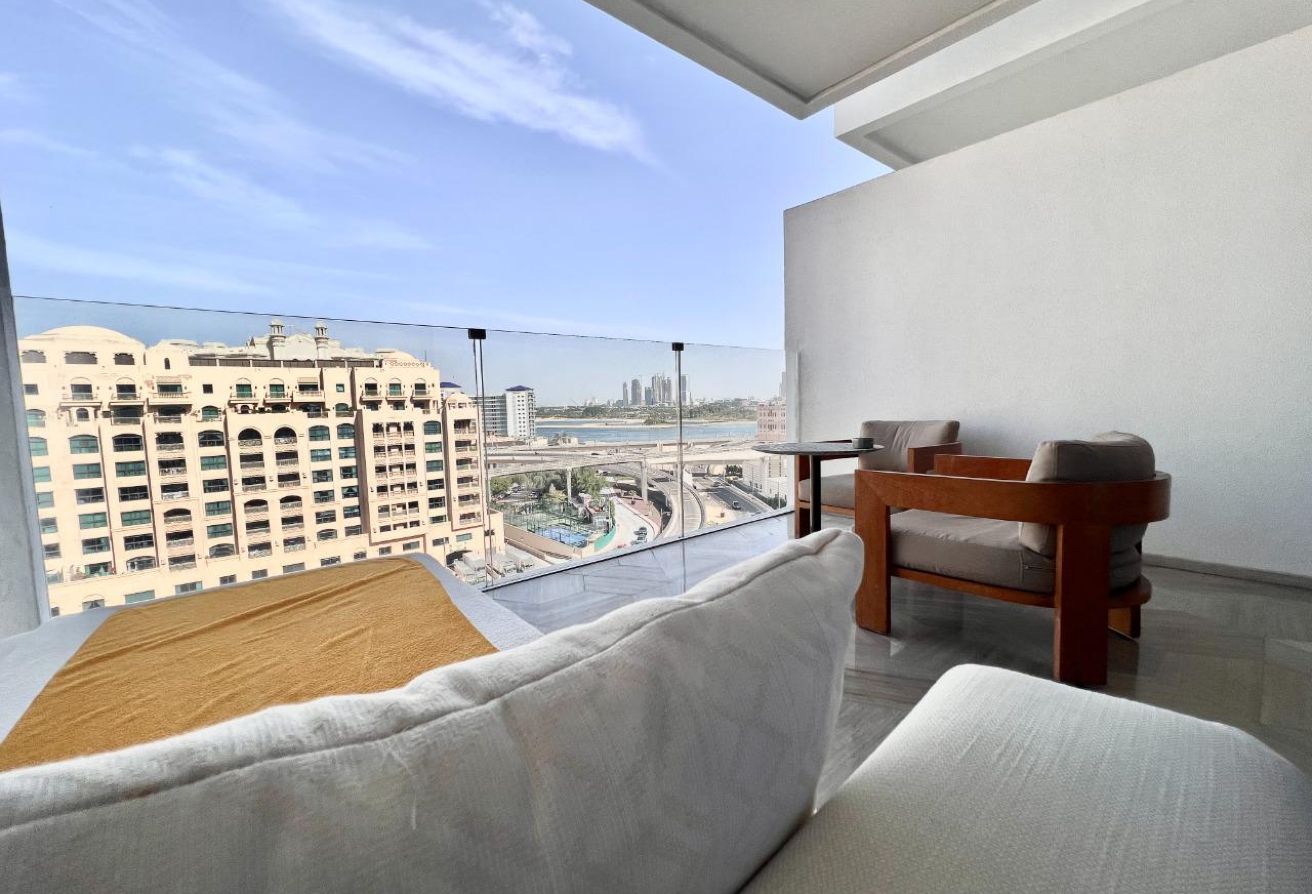 Studio hotel apartment in Five Palm Jumeirah, Palm Jumeirah: 14