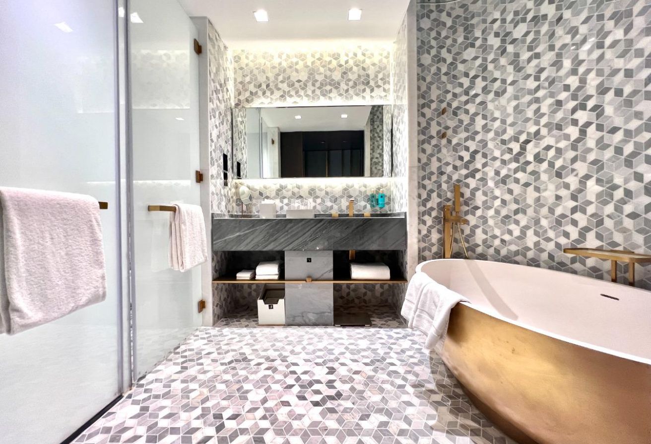 Studio hotel apartment in Five Palm Jumeirah, Palm Jumeirah: 12