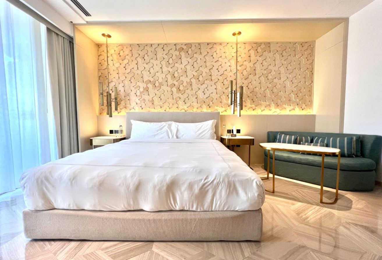 Studio hotel apartment in Five Palm Jumeirah, Palm Jumeirah: 6