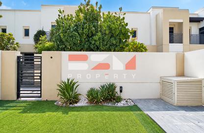 Villa - 3 - 4 for rent in Naseem Townhouses - Town Square - Dubai