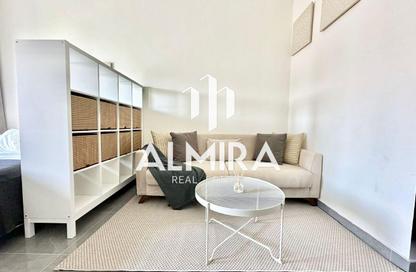 Apartment - Studio - 1 Bathroom for sale in Leonardo Residences - Masdar City - Abu Dhabi