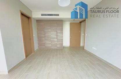 Apartment - 3 Bedrooms - 5 Bathrooms for rent in Tiara West Tower - Business Bay - Dubai Apartment - 3 Bedrooms - 5 Bathrooms for rent in Tiara West Tower - Business Bay - Dubai