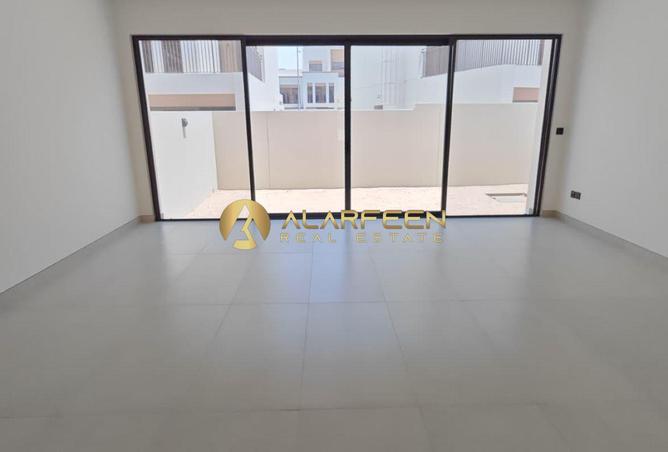 106428087 - Property Image 2