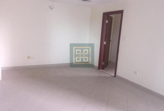 70290899 - Property Image 3