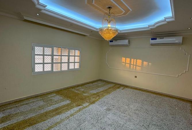 119735382 - Property Image 3