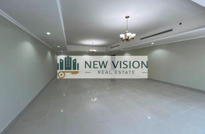 Apartment - 4 Bedrooms - 6 Bathrooms for rent in Al Khan Lagoon Tower - Al Khan Lagoon - Al Khan - Sharjah