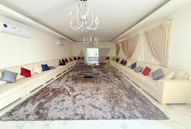 58172352 - صورة العقار 2