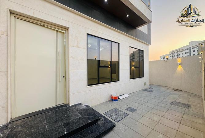 137000201 - Property Image 3