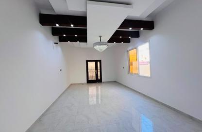 Villa - 5 Bedrooms - 7 Bathrooms for sale in Al Mowaihat 1 - Al Mowaihat - Ajman Villa - 5 Bedrooms - 7 Bathrooms for sale in Al Mowaihat 1 - Al Mowaihat - Ajman
