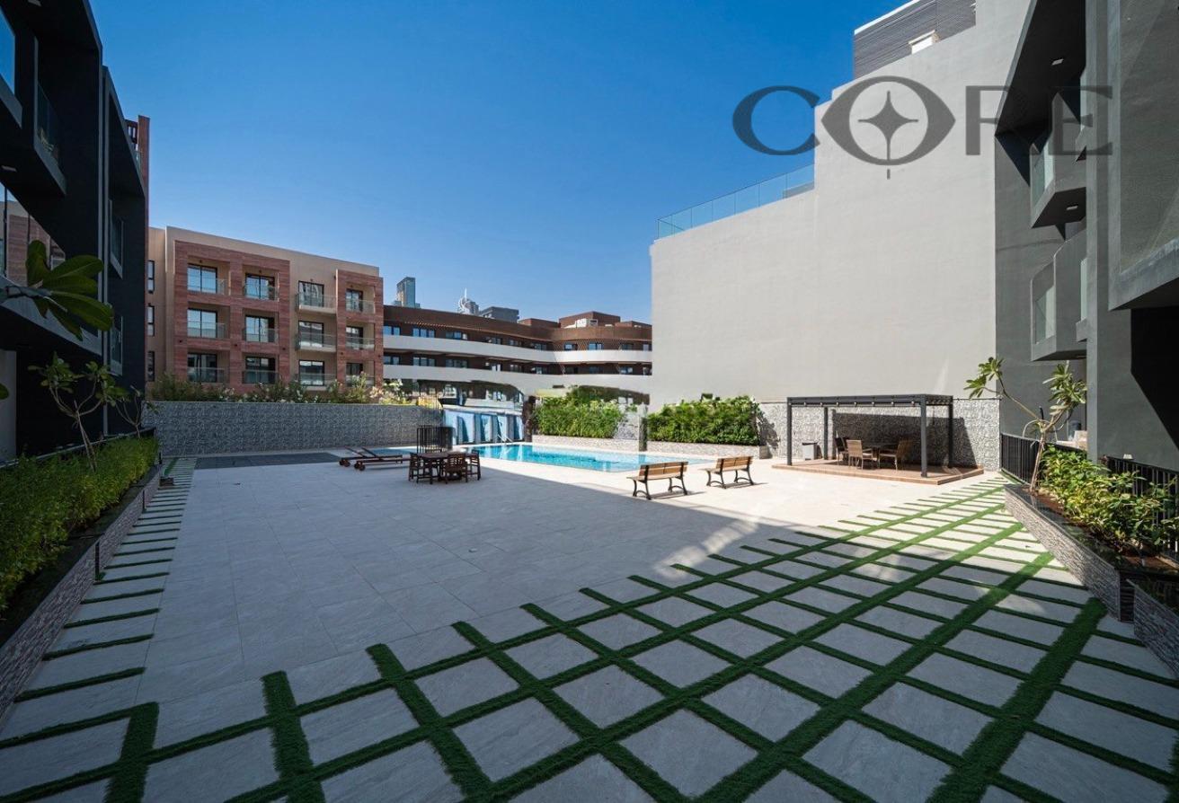 Vacant | Huge Terrace | Big Living Room photo 19