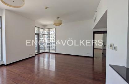 Apartment - 1 Bedroom - 2 Bathrooms for rent in Green Lakes Towers 1 - Green Lakes Towers - JLT Cluster S - Jumeirah Lake Towers - Dubai