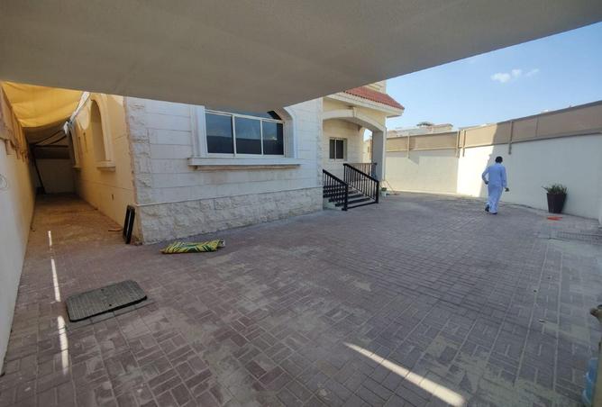 89652607 - Property Image 3