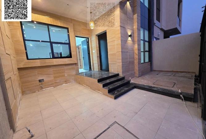 54408165 - Property Image 2