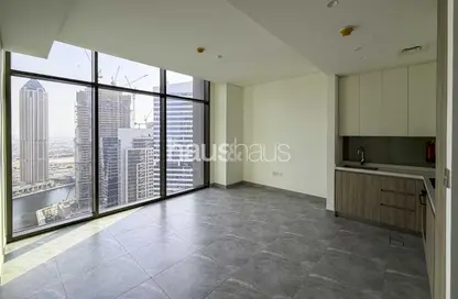 Apartment - 1 Bedroom - 1 Bathroom for rent in Peninsula Two - Peninsula - Business Bay - Dubai