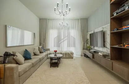 Apartment - 2 Bedrooms - 2 Bathrooms for sale in Zahra Breeze Apartments 4A - Zahra Breeze Apartments 4 - Zahra Breeze Apartments - Town Square - Dubai