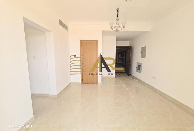 119488938 - Property Image 2