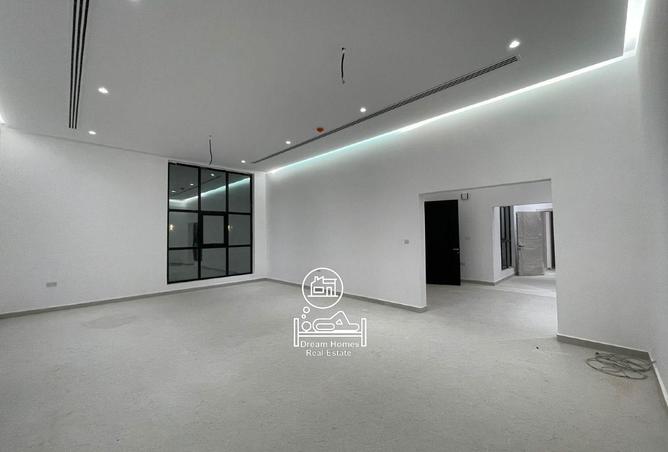 56165058 - Property Main Image