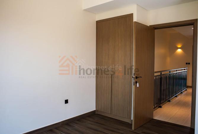 81932001 - صورة العقار 3