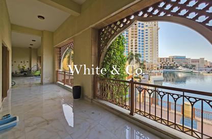 Apartment - 3 - 4 for sale in Marina Residences 5 - Marina Residences - Palm Jumeirah - Dubai