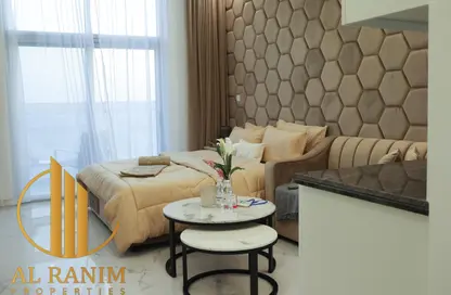 Apartment - 1 Bathroom for rent in Azizi Star - Al Furjan - Dubai