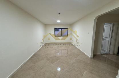 Apartment - 1 - 1 for rent in Al Mankhool - Bur Dubai - Dubai