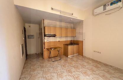 Apartment - Studio - 1 Bathroom for rent in Muwailih Building - Muwaileh - Sharjah Apartment - Studio - 1 Bathroom for rent in Muwailih Building - Muwaileh - Sharjah
