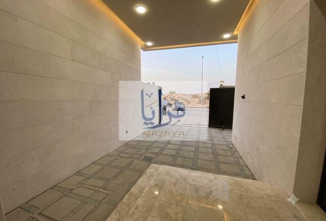 145502172 - Property Image 3