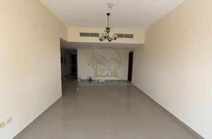 Apartment - 2 - 3 for rent in Al Majaz 2 - Al Majaz - Sharjah Apartment - 2 - 3 for rent in Al Majaz 2 - Al Majaz - Sharjah