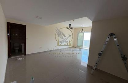 Apartment - 2 - 3 for rent in Al Majaz 2 - Al Majaz - Sharjah