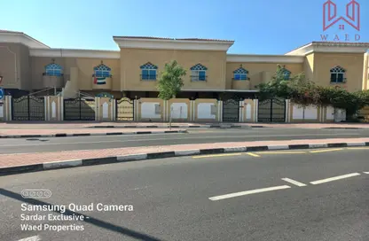 فيلا - 5 غرف نوم - 5 حمامات للايجار في منخول - بر دبي - دبي